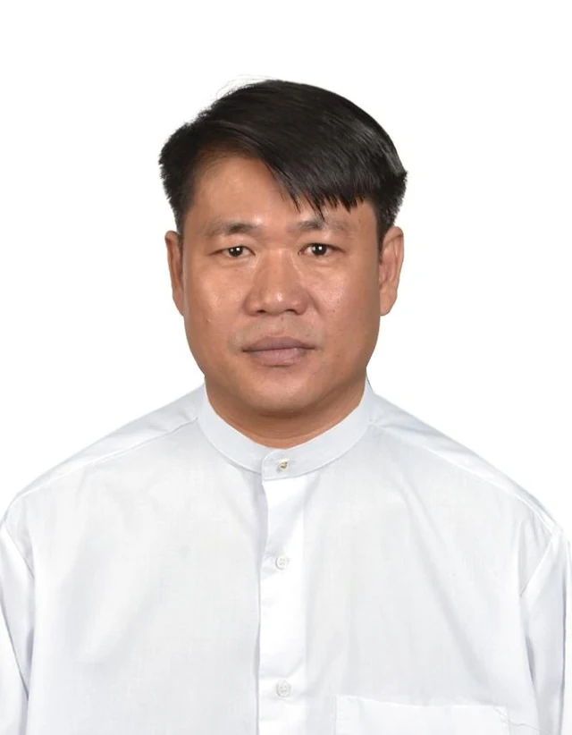 Portrait of Min Naing Win, Managing Director and founder of Phyo Thamardi Company Limited